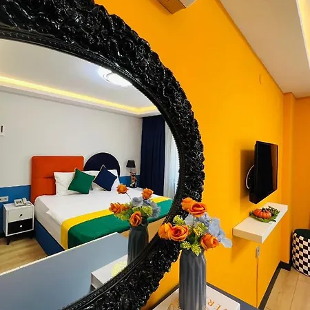 Apex Hotel 3*