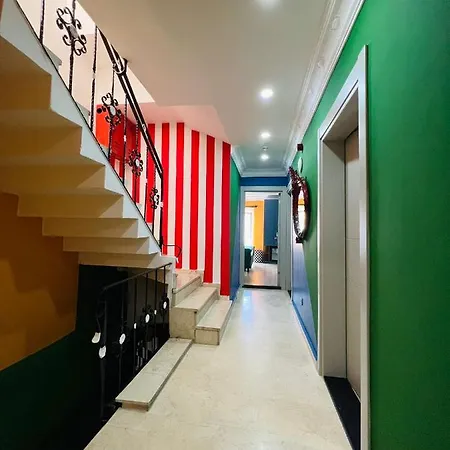 Apex Hotel 3*